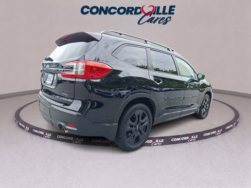 Used 2023 Subaru Ascent Onyx Edition AWD/4WD image 6