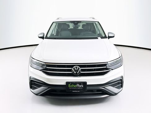 Used 2024 Volkswagen Tiguan Wolfsburg Edition image 2
