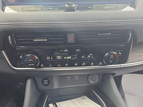 New 2026 Nissan Rogue Platinum image 25