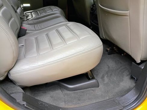 Used 2005 HUMMER H2 w/ Preferred Equipment Group AWD/4WD image 55