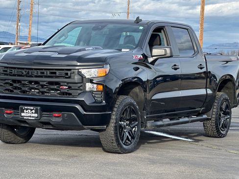 Used 2024 Chevrolet Silverado 1500 Custom Trail Boss image 9