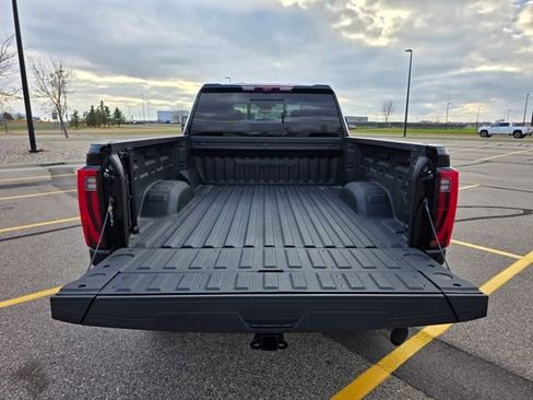 Used 2024 GMC Sierra 3500 Denali Ultimate w/ LPO, GMC Protection Package image 30