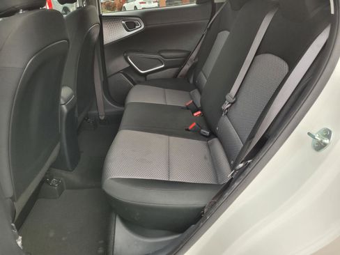 Used 2024 Kia Soul LX w/ Option Group 015 image 12