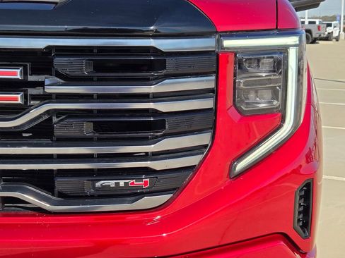Used 2025 GMC Sierra 1500 AT4 w/ AT4 Premium Package image 33
