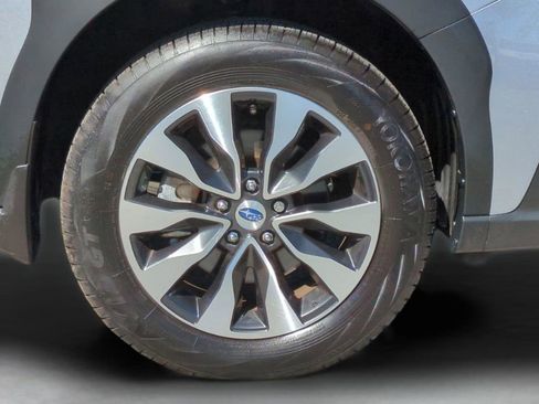 Used 2025 Subaru Outback Limited XT AWD/4WD image 28