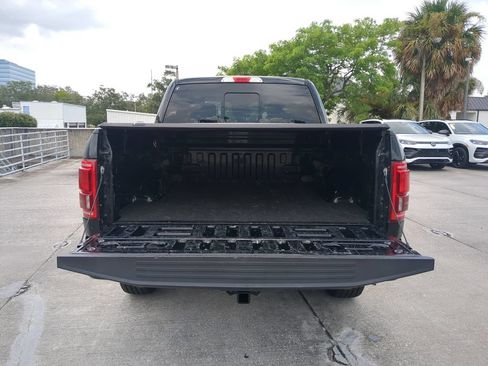 Used 2017 Ford F150 XLT w/ Equipment Group 302A Luxury AWD/4WD image 9