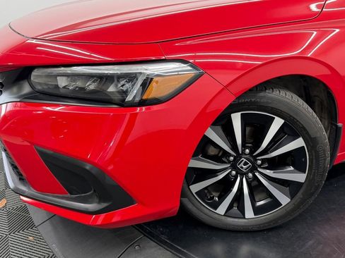 Used 2024 Honda Civic EX-L image 5