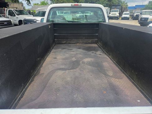 Used 2006 Ford F350 XL RWD image 9