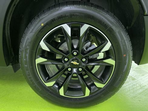 Used 2022 Chevrolet TrailBlazer LT w/ LPO, Blackout Package image 15