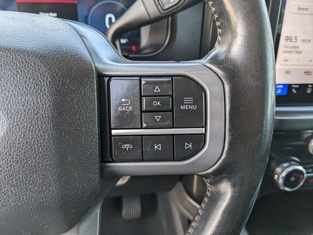 Used 2023 Ford F250 Lariat w/ Lariat Ultimate Package AWD/4WD image 32