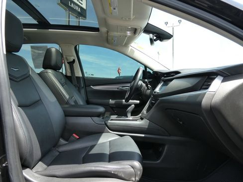 Certified 2019 Cadillac XT5 Luxury FWD image 14
