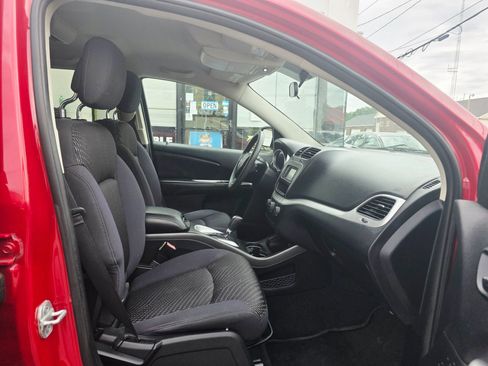 Used 2012 Dodge Journey SXT w/ Popular Equipment Group AWD/4WD image 15