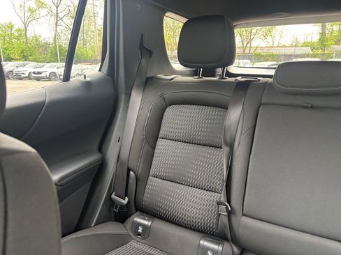 Used 2025 Chevrolet Equinox LT image 37