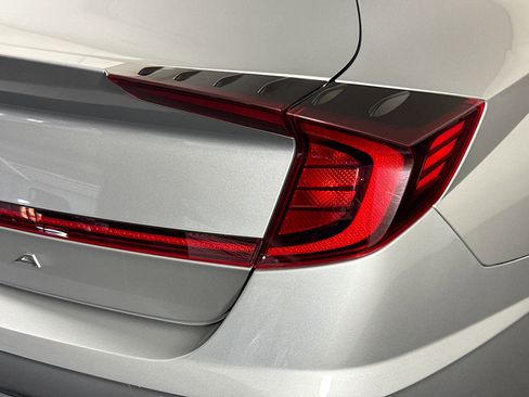 Used 2020 Hyundai Sonata SE FWD image 33