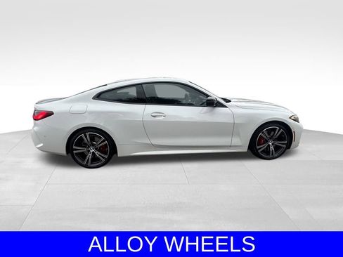 Used 2024 BMW 430i w/ M Sport Package image 3