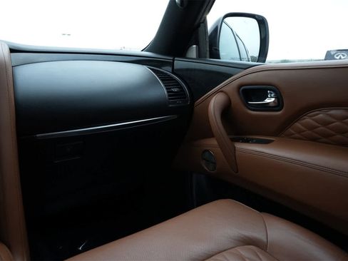 Certified 2024 INFINITI QX80 Sensory w/ Cargo Package image 8