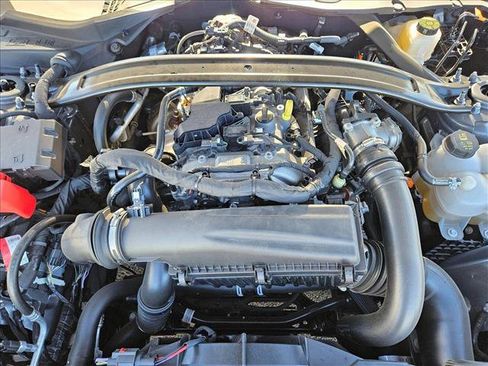 Used 2025 Ford Mustang Premium image 21