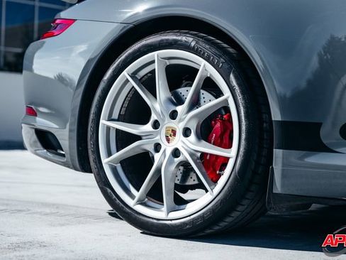 Used 2017 Porsche 911 Carrera image 47