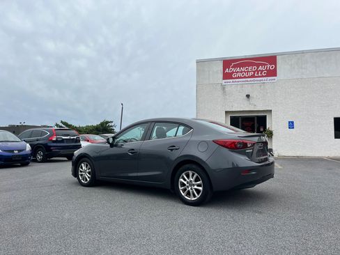 Used 2014 MAZDA MAZDA3 i Touring FWD image 4