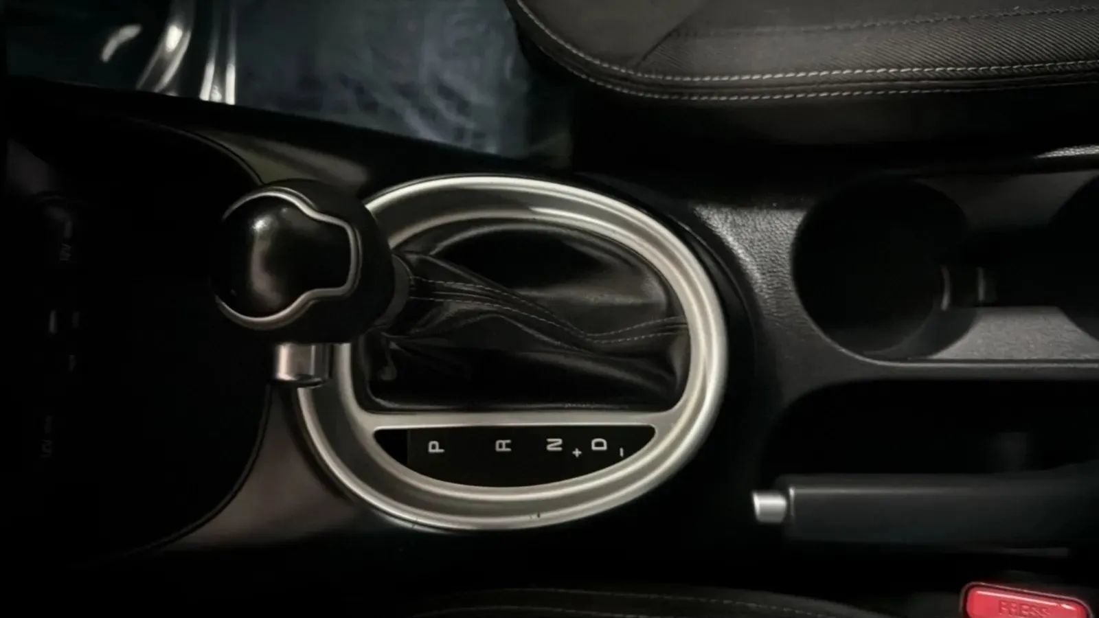 Used 2019 Kia Soul + FWD image 13