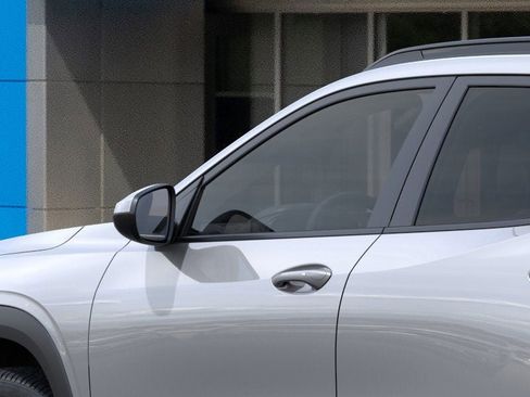 New 2026 Chevrolet Trax LT w/ LT Convenience Package image 12