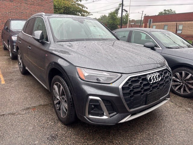 Used 2022 Audi Q5 2.0T Premium AWD/4WD image 12
