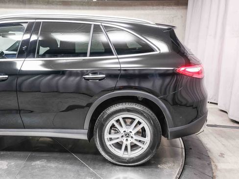 Certified 2026 Mercedes-Benz GLC 300 image 8