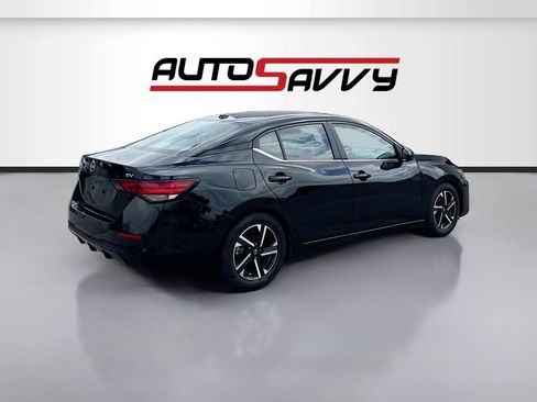 Used 2024 Nissan Sentra SV image 7