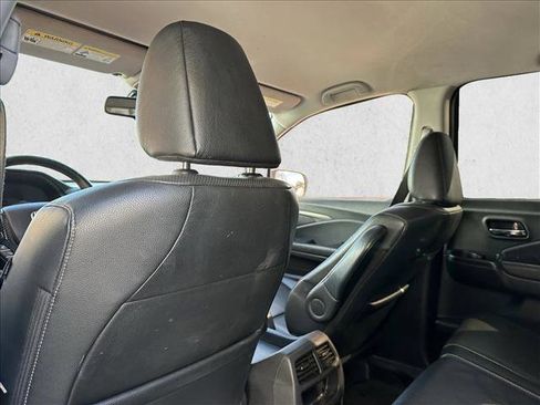 Used 2018 Honda Ridgeline RTL-T image 15