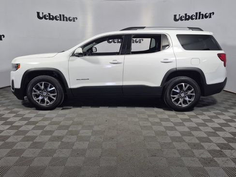 Used 2023 GMC Acadia SLT w/ Preferred Package FWD image 4