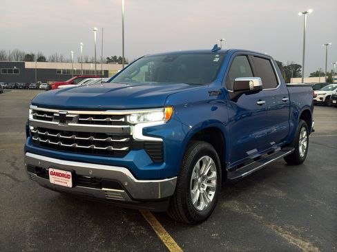 Certified 2023 Chevrolet Silverado 1500 LTZ AWD/4WD image 2