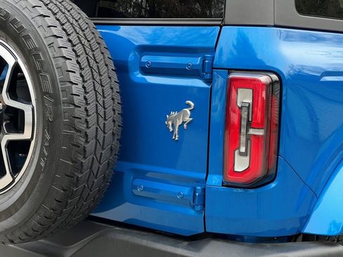 Used 2024 Ford Bronco Outer Banks image 6