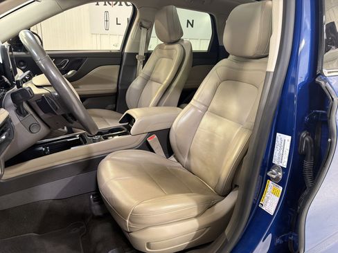 Used 2020 Lincoln Corsair Reserve w/ Elements Package image 9