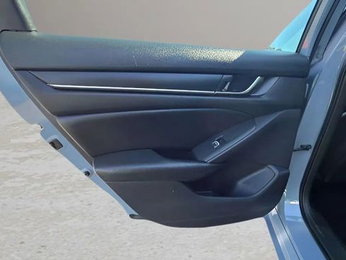 Used 2022 Honda Accord Sport image 30