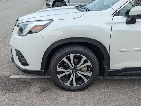 Used 2024 Subaru Forester Limited AWD/4WD image 10
