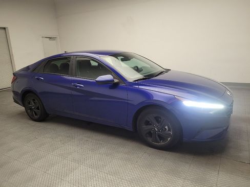 Used 2023 Hyundai Elantra SEL w/ Cargo Package FWD image 11