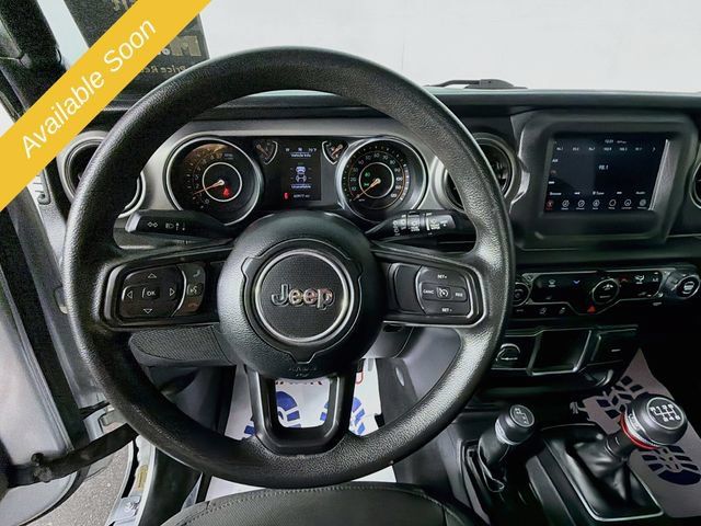 Used 2022 Jeep Wrangler Sport AWD/4WD image 11