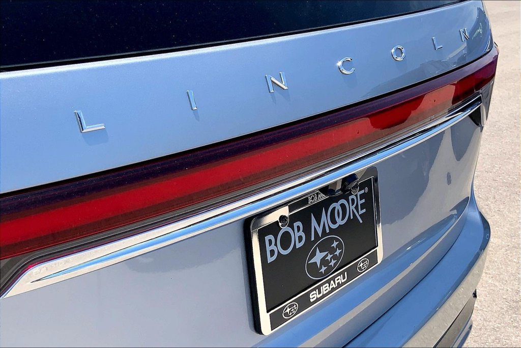 Used 2022 Lincoln Aviator Reserve w/ Equipment Group 201A AWD/4WD image 23