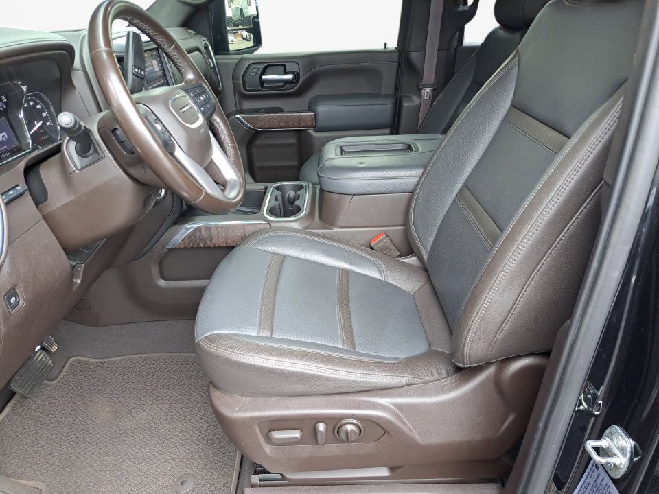 Used 2021 GMC Sierra 2500 Denali w/ Denali Ultimate Package AWD/4WD image 9