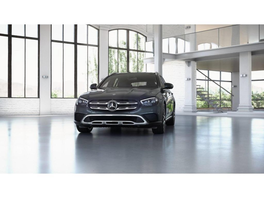 Used 2023 Mercedes-Benz E 450 4MATIC All-Terrain Wagon image 43
