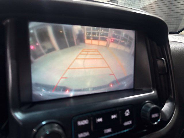 Used 2017 GMC Canyon SLE w/ All Terrain Package AWD/4WD image 30