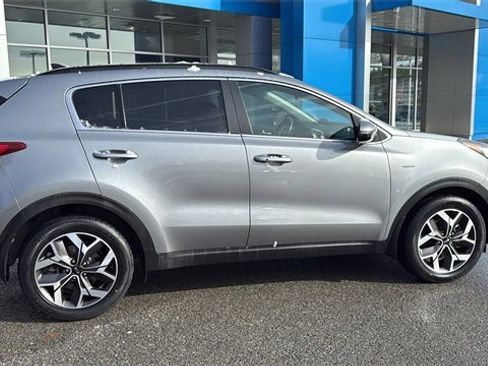 Used 2020 Kia Sportage EX w/ Option Group 15 image 5