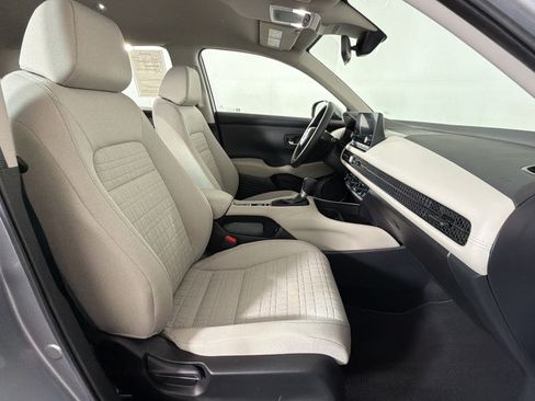 Used 2025 Honda HR-V LX image 29
