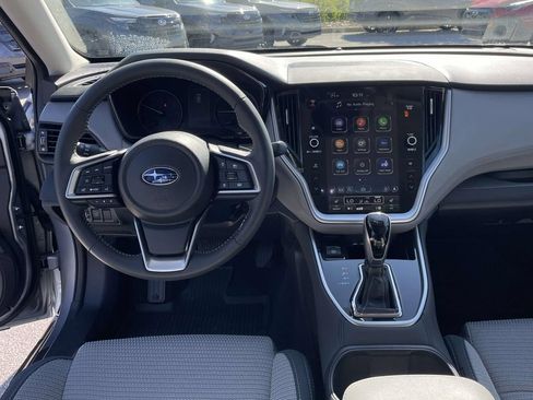Certified 2025 Subaru Outback Premium w/ Popular Package #1 AWD/4WD image 4