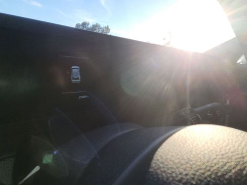 Used 2025 Kia Sportage LX image 10