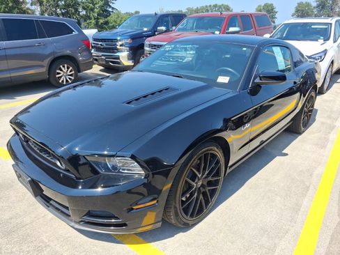 Used 2014 Ford Mustang GT RWD image 1