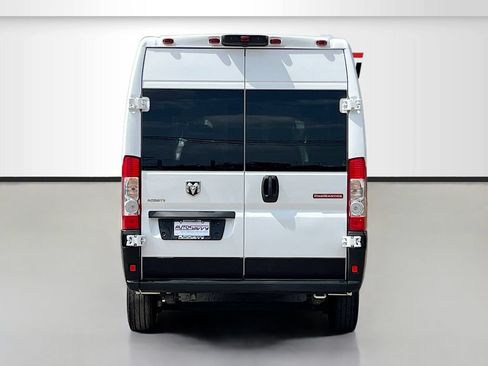 Used 2024 RAM ProMaster 2500 FWD image 6