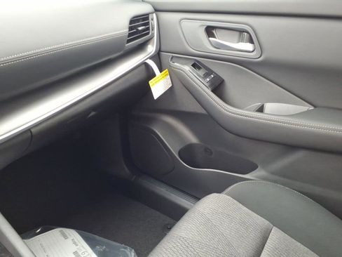 New 2026 Nissan Rogue SV image 23