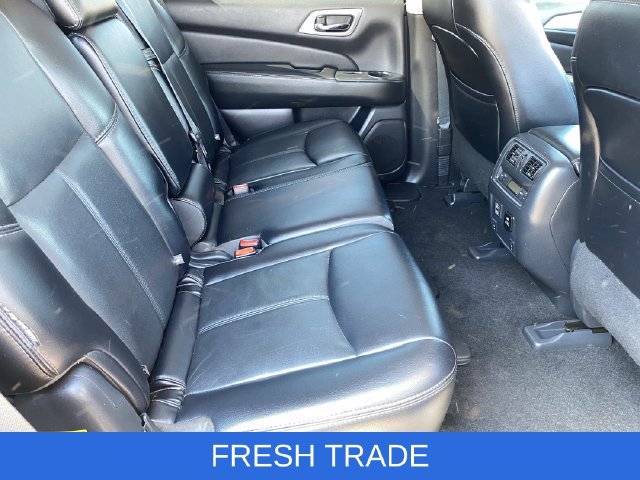 Used 2018 Nissan Pathfinder SL w/ SL Premium Package FWD image 13