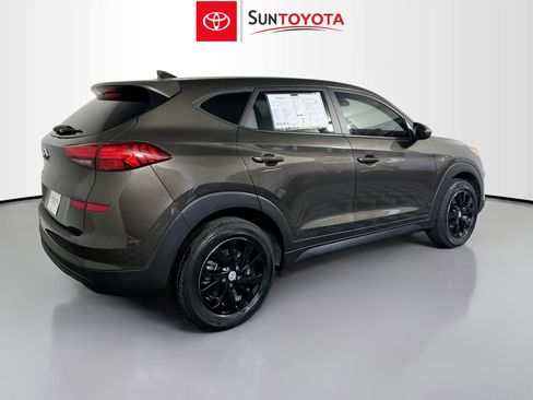 Used 2020 Hyundai Tucson SE w/ Cargo Package image 4
